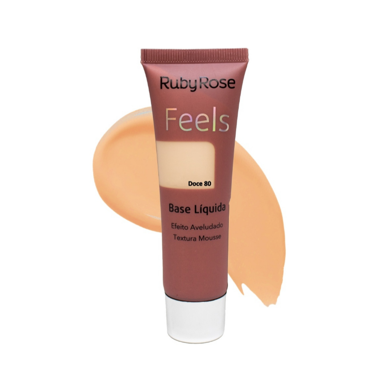 Feels Liquid Foundation (Doce)