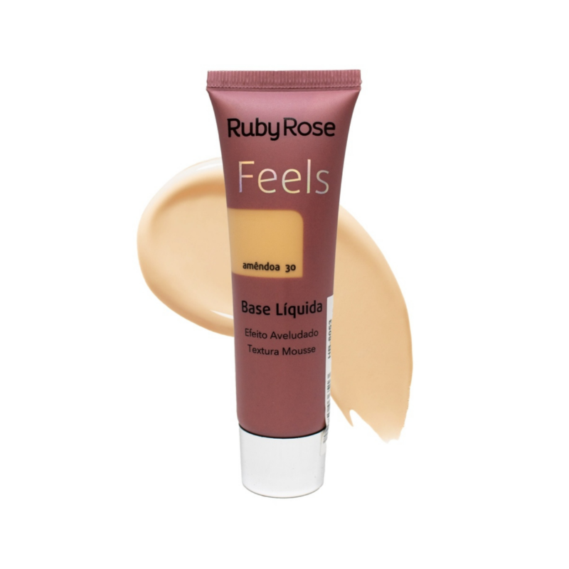 Feels Liquid Foundation (Amando)