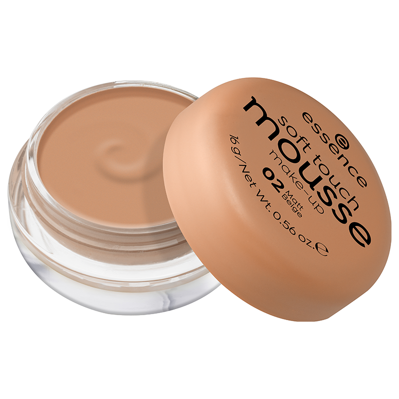 Essence Soft Touch Mousse Make-Up 02